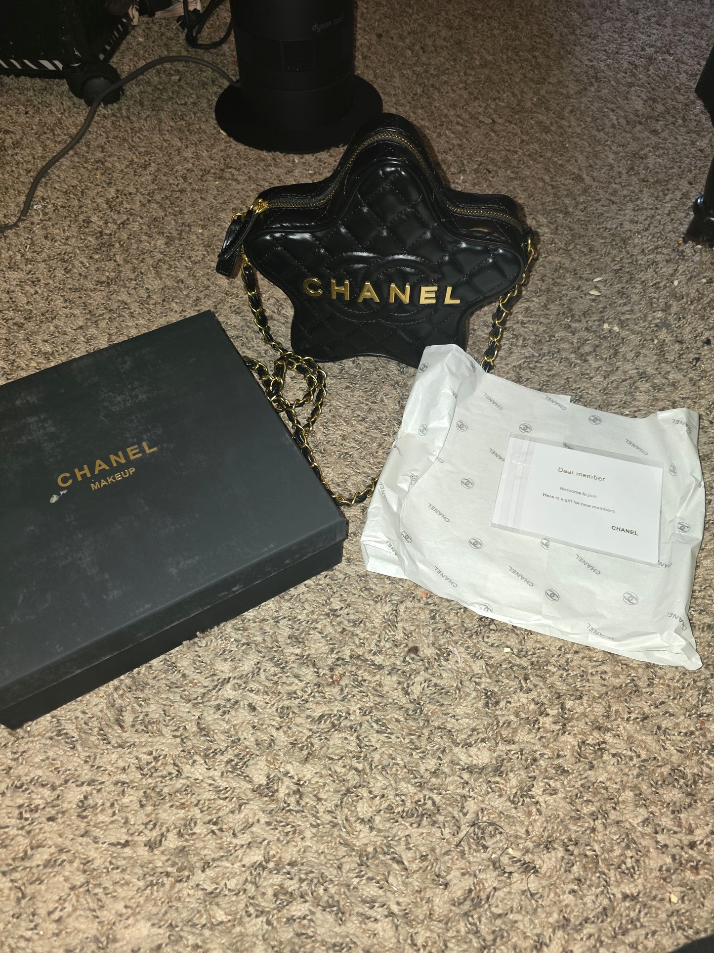 Chanel Makeup CC Quilted Star Crossbody Chain Bag (BNIB)(WITH CARD)